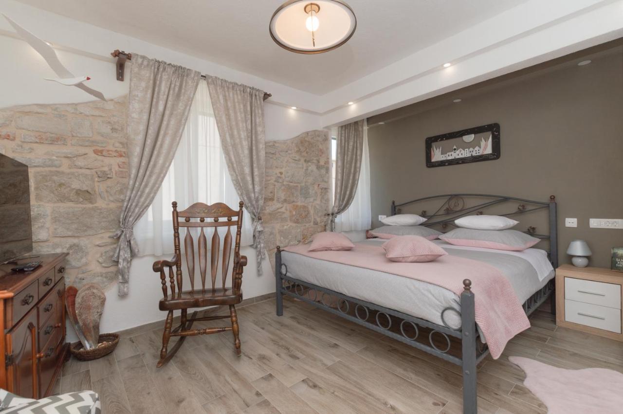 Bossa Studio Apartments Split Bagian luar foto