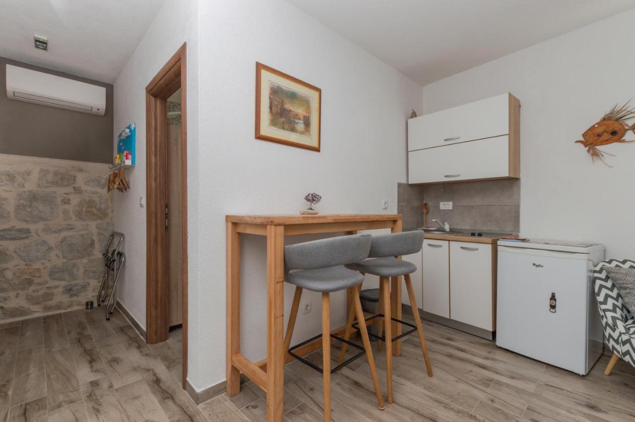 Bossa Studio Apartments Split Bagian luar foto
