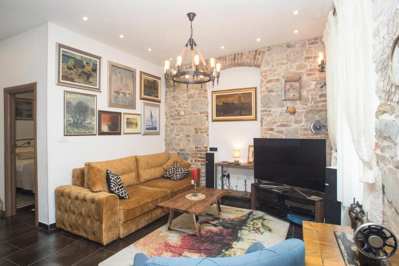 Bossa Studio Apartments Split Bagian luar foto