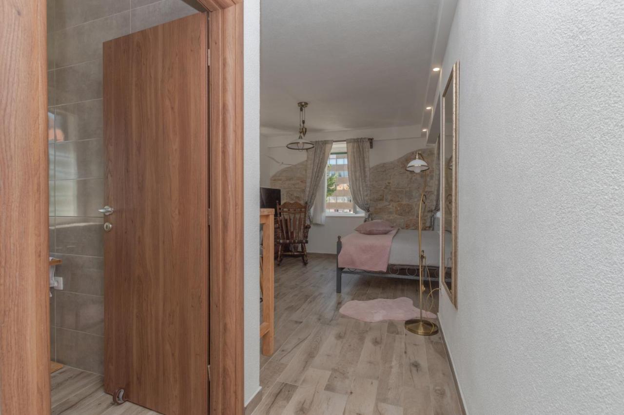 Bossa Studio Apartments Split Bagian luar foto