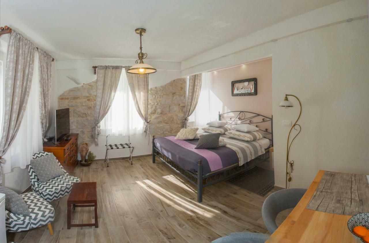 Bossa Studio Apartments Split Bagian luar foto