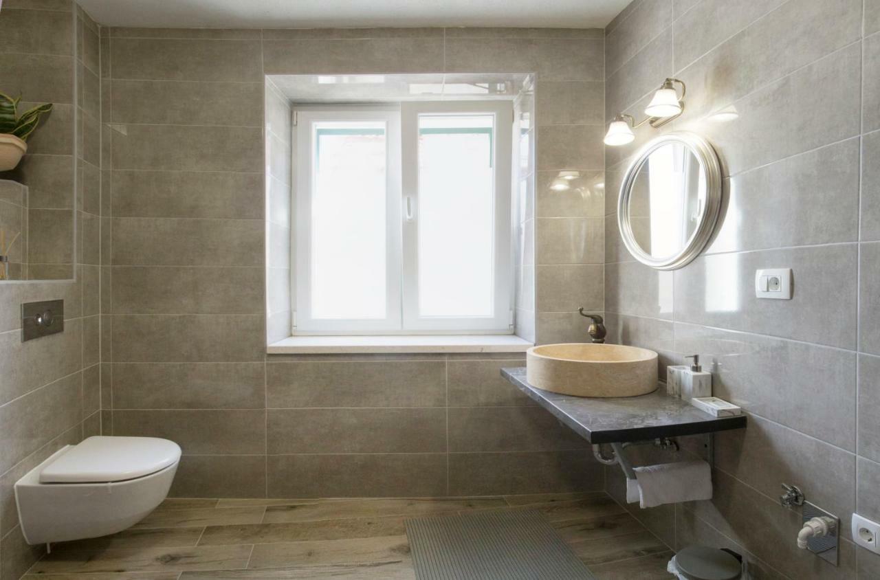 Bossa Studio Apartments Split Bagian luar foto